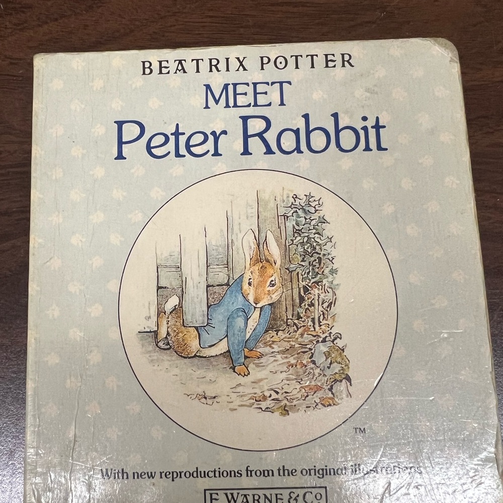 Book: Meet Peter Rabbit - Picture 2 of 5